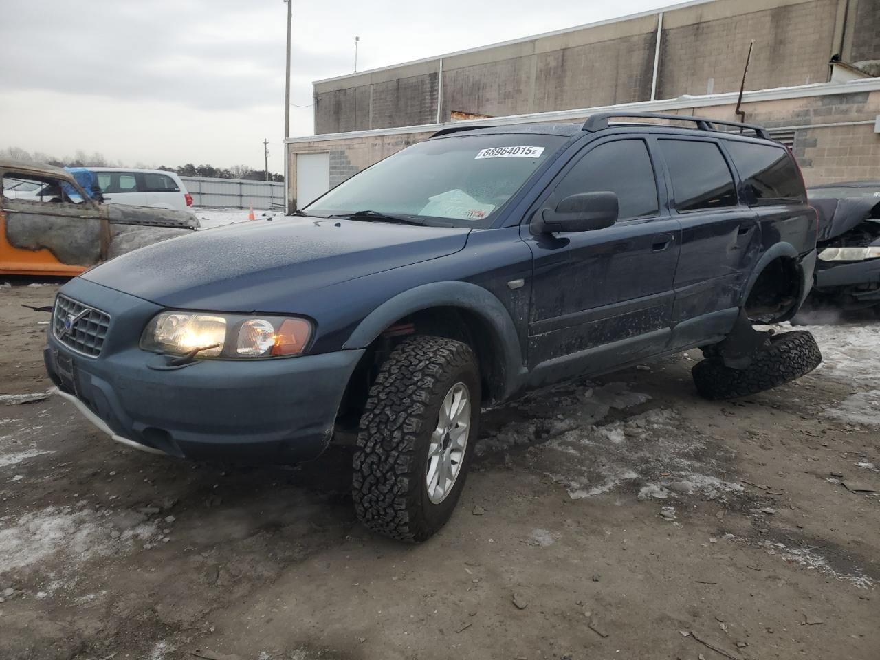 VOLVO XC70 2004