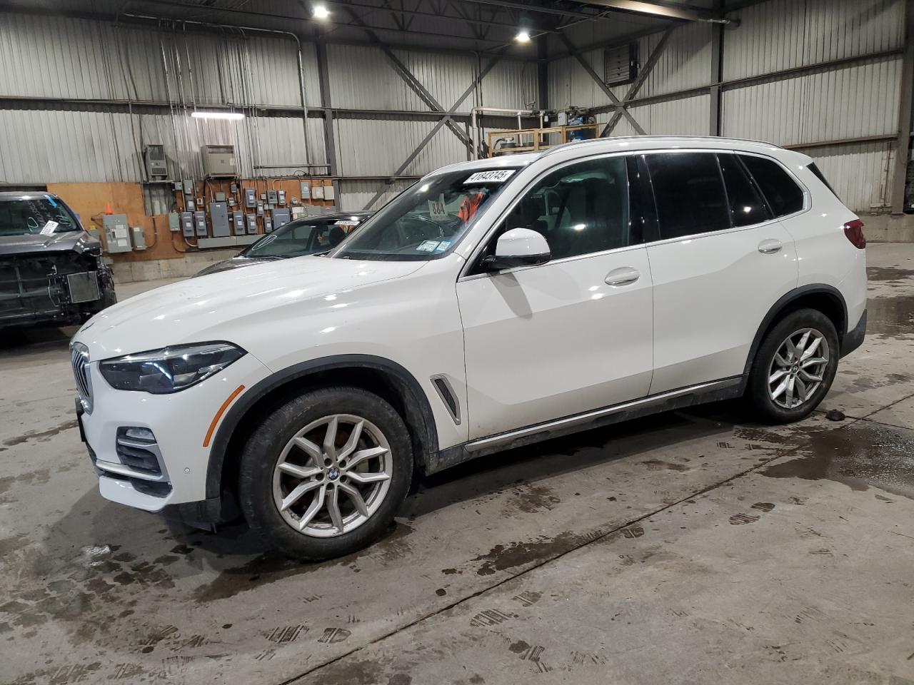 BMW X5 2021