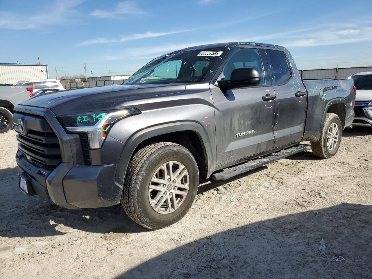 TOYOTA TUNDRA DOU 2023