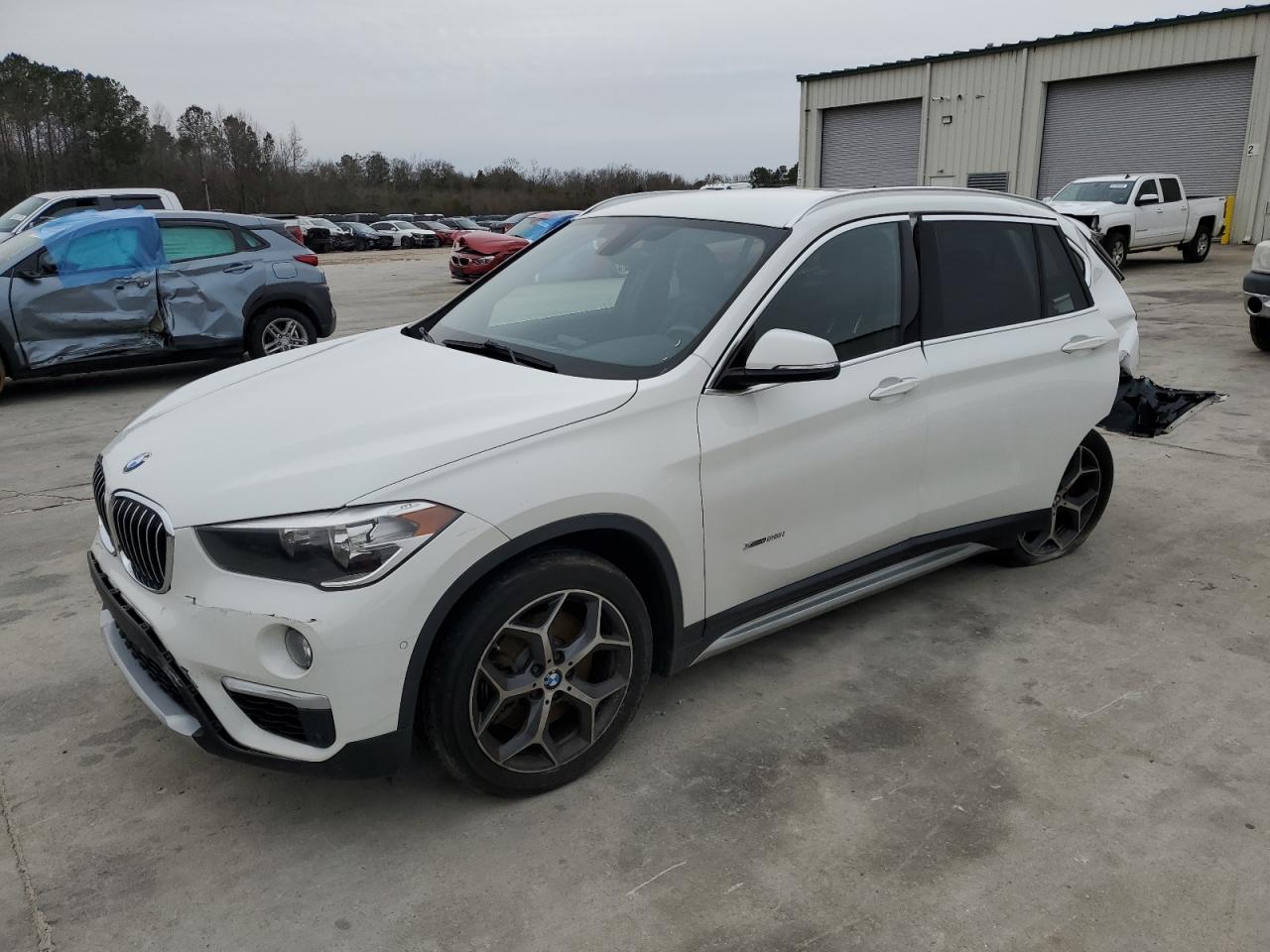 BMW X1 XDRIVE2 2016