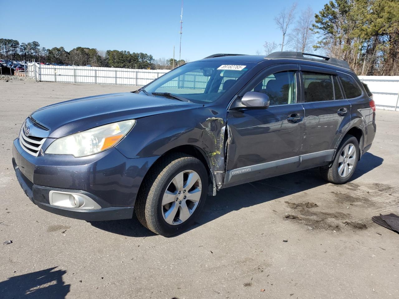 SUBARU OUTBACK 2. 2010