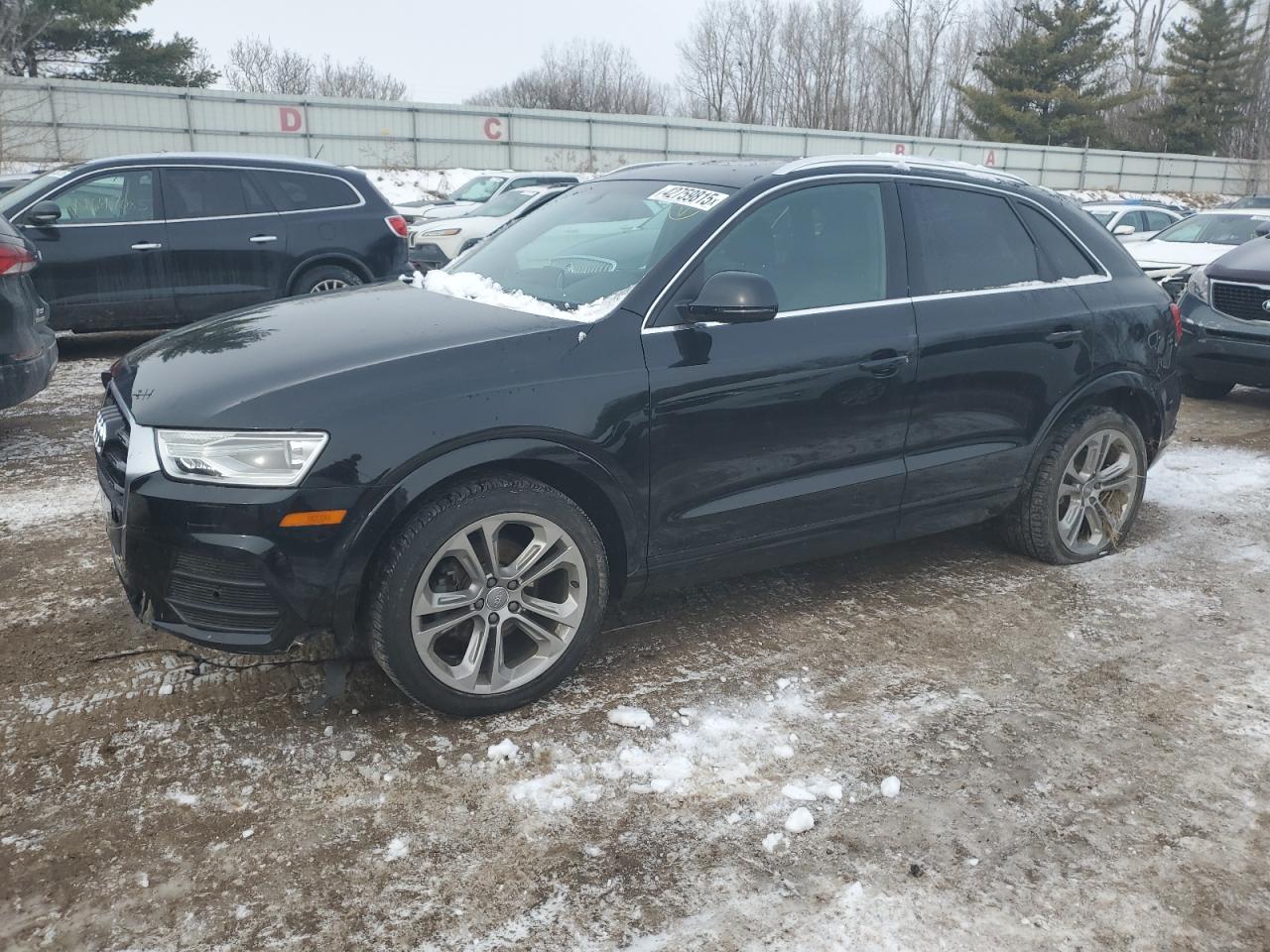 AUDI Q3 PREMIUM 2016