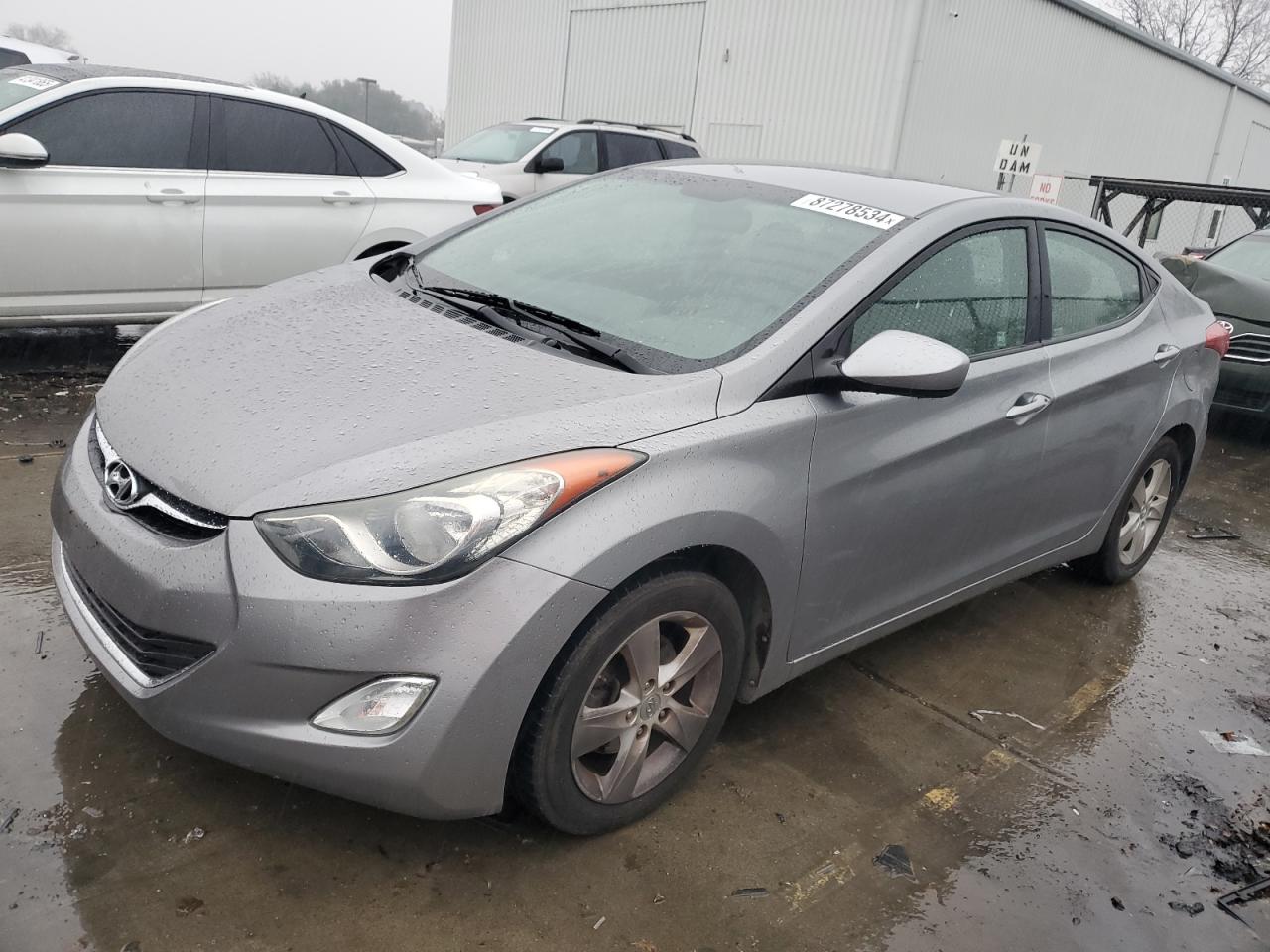 HYUNDAI ELANTRA GL 2013