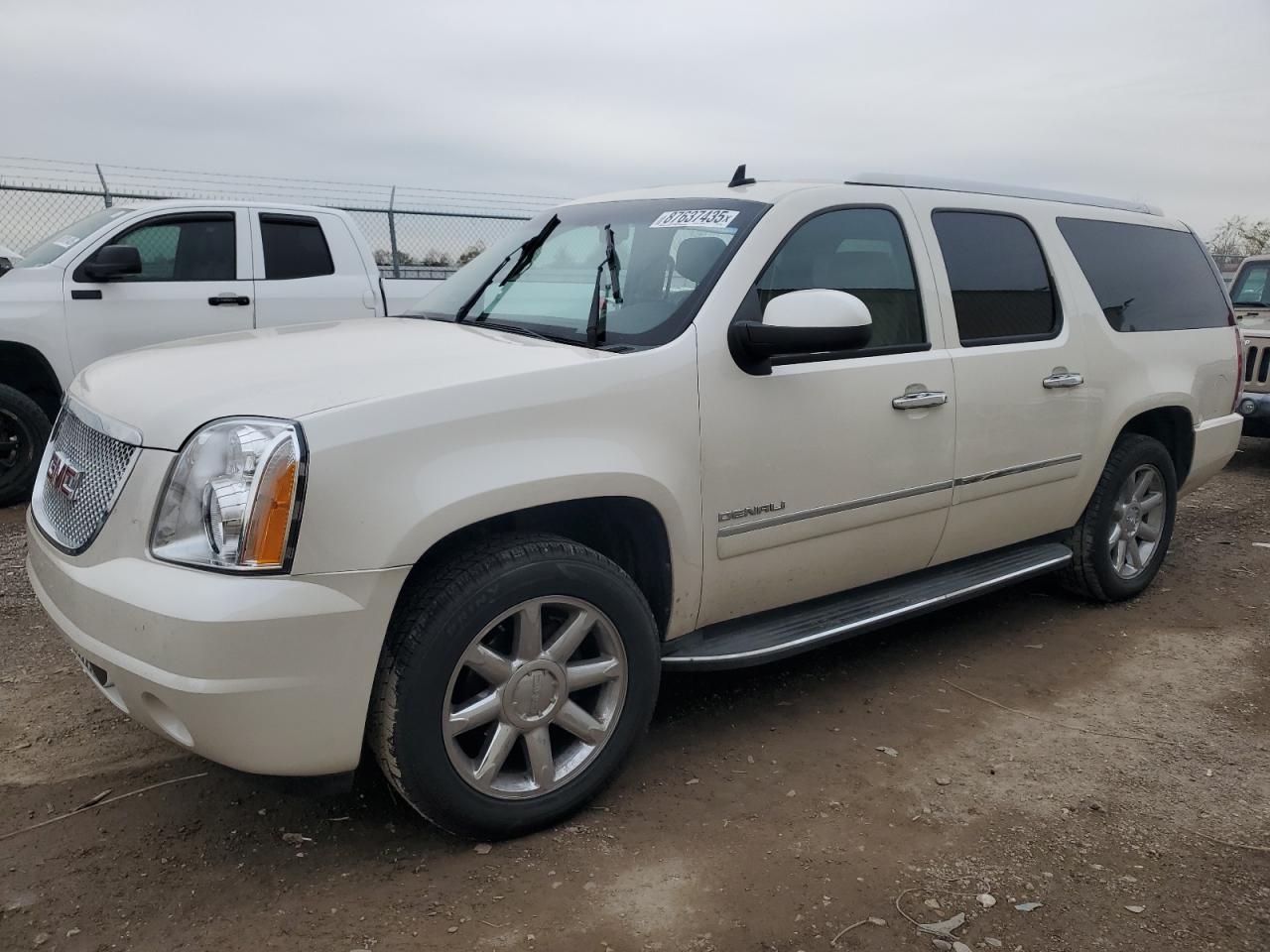 GMC YUKON XL D 2011