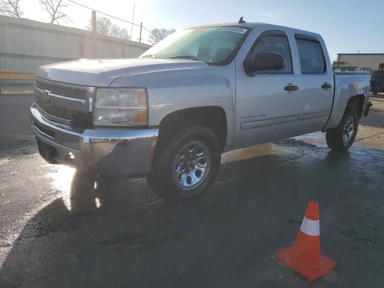 CHEVROLET SILVERADO 2013