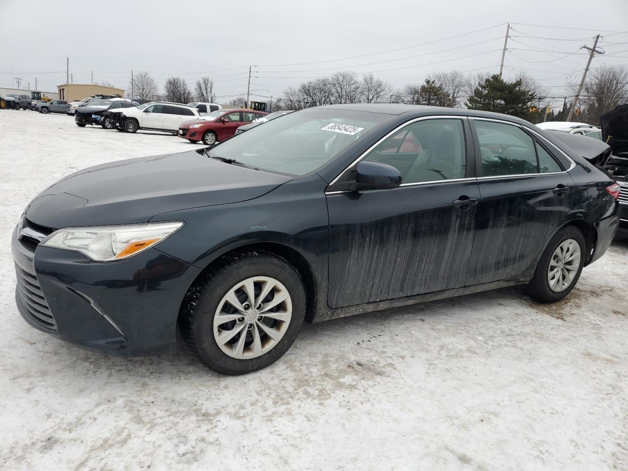 TOYOTA CAMRY LE 2015