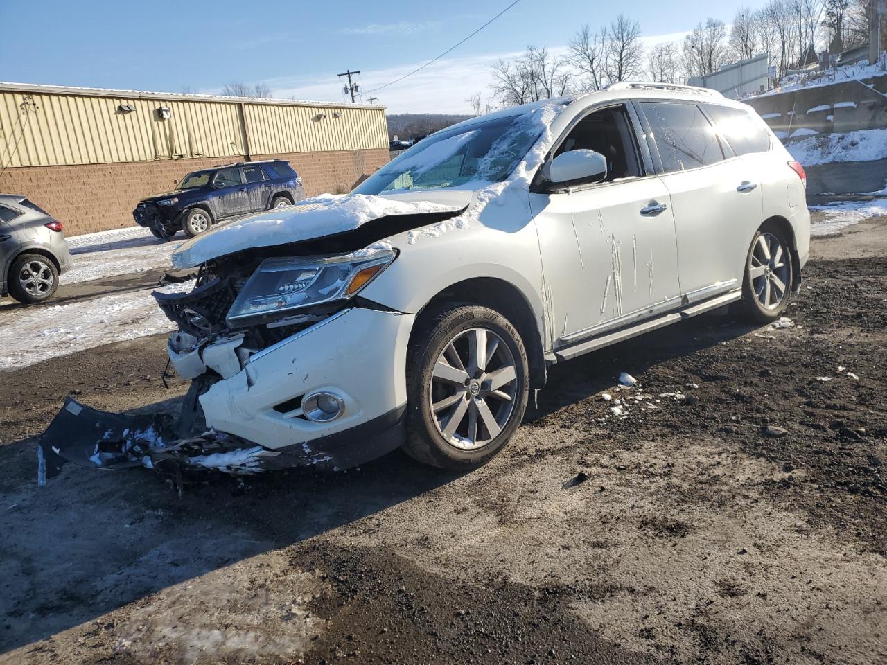 NISSAN PATHFINDER 2016