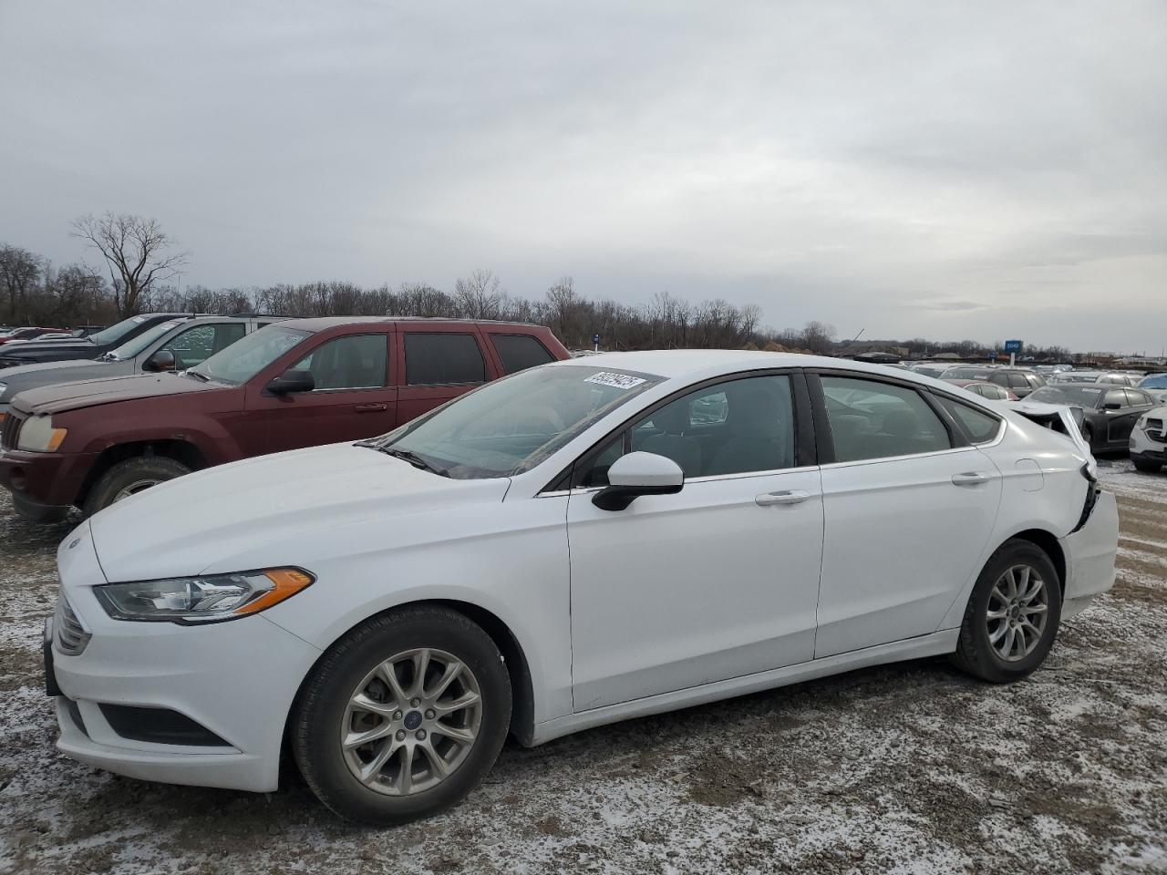 FORD FUSION S 2017