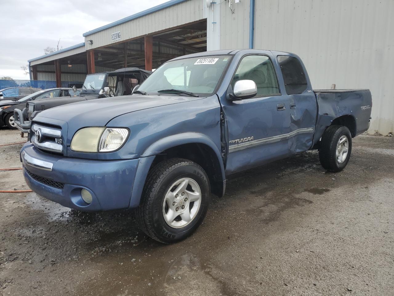 TOYOTA TUNDRA ACC 2004