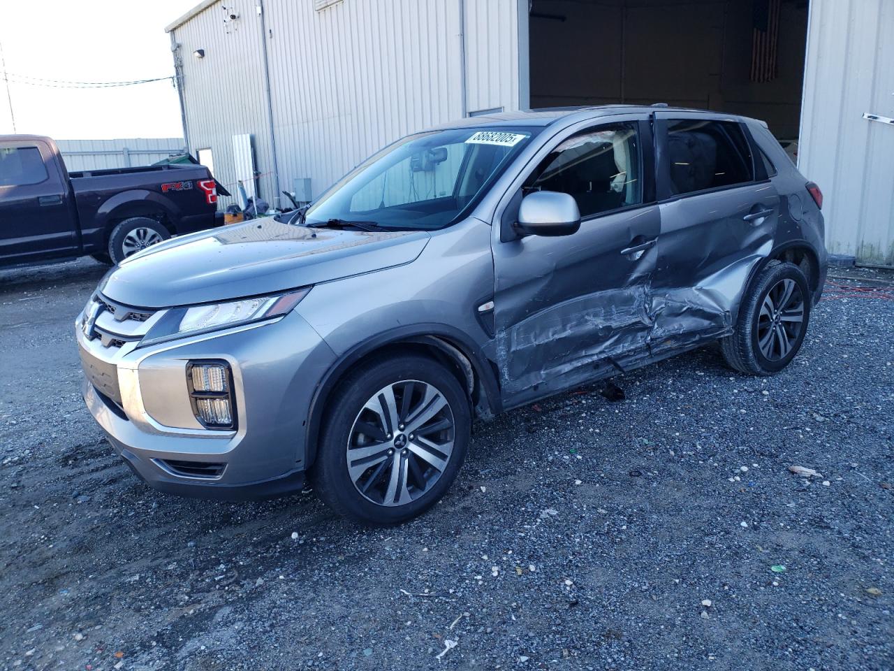 MITSUBISHI OUTLANDER 2020