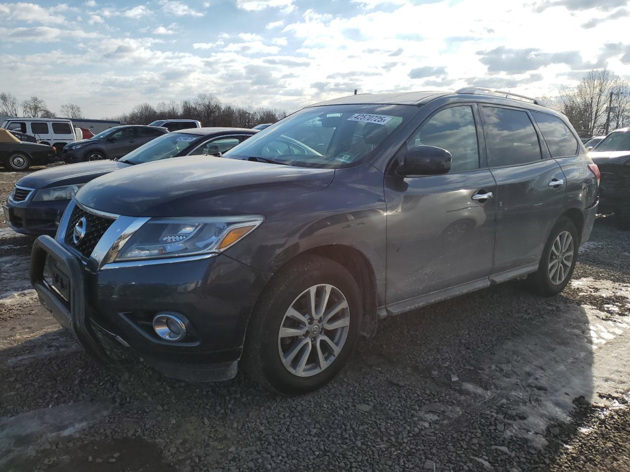 NISSAN PATHFINDER 2016