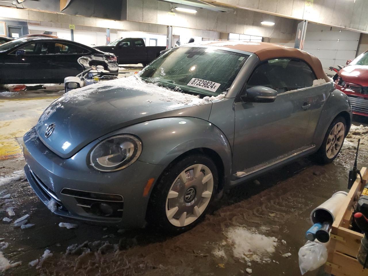 VOLKSWAGEN BEETLE S 2019
