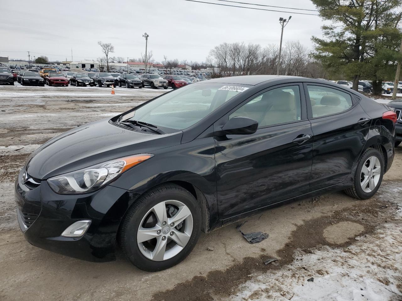HYUNDAI ELANTRA GL 2012