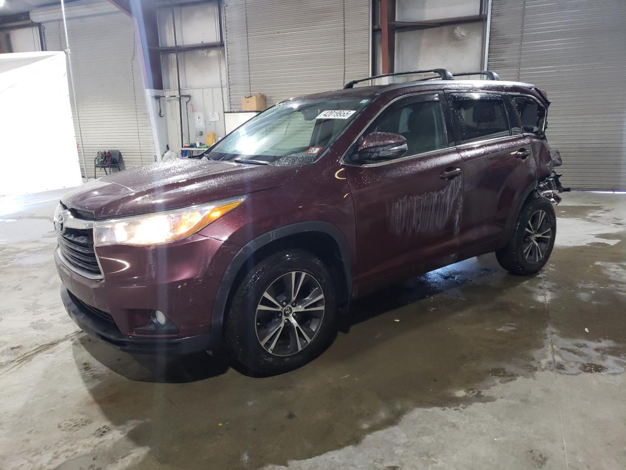 TOYOTA HIGHLANDER 2016