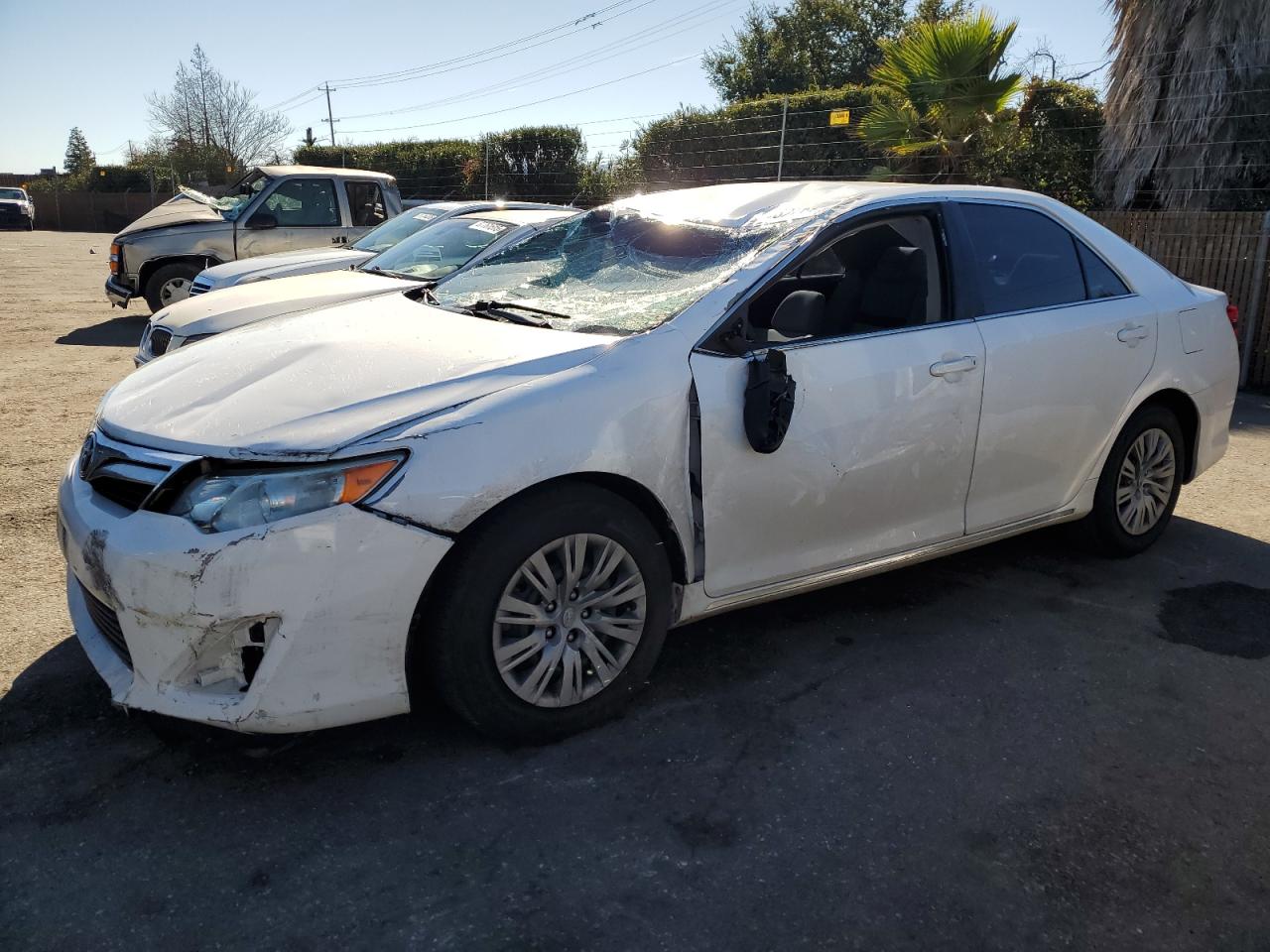 TOYOTA CAMRY L 2014
