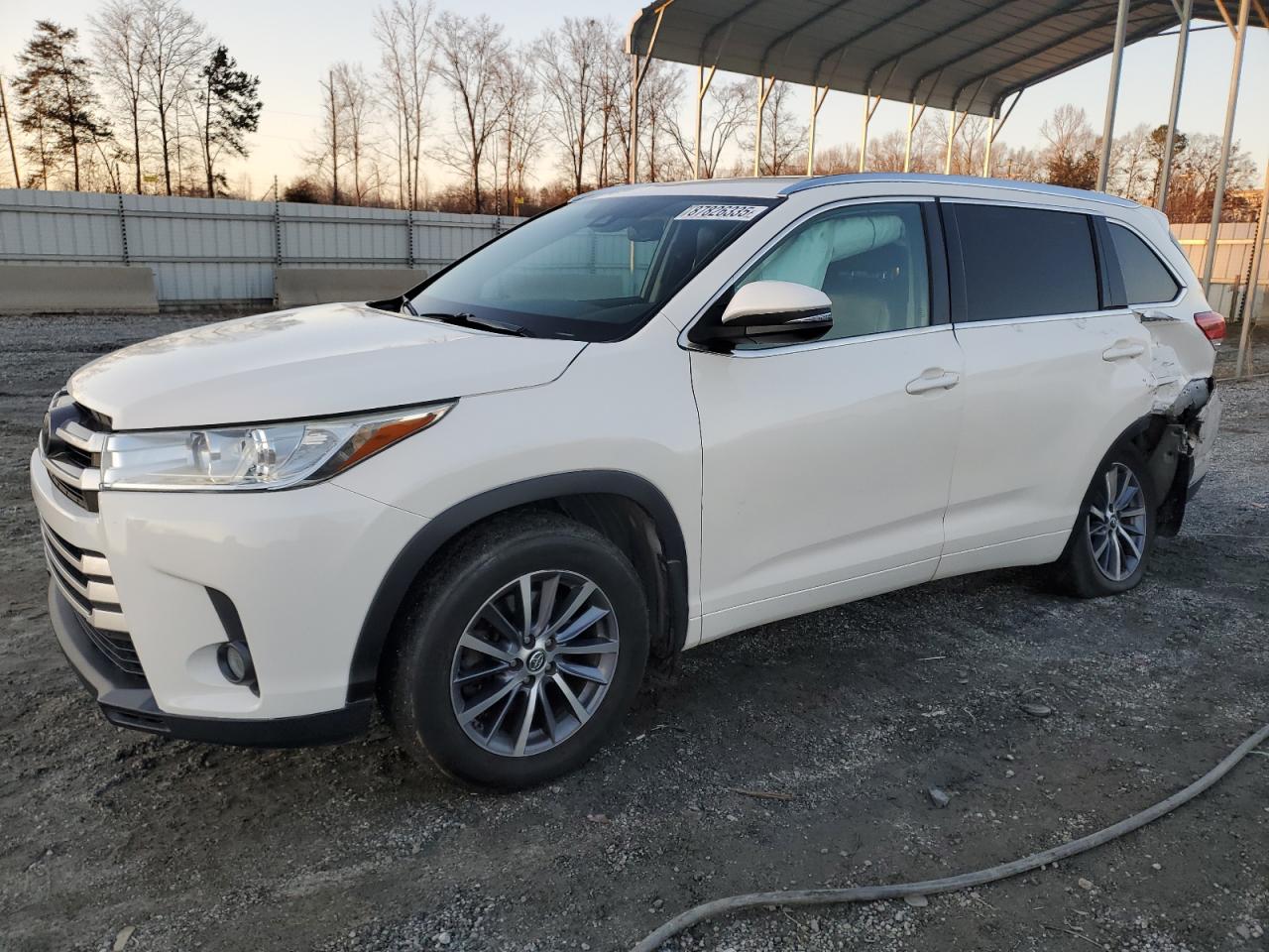 TOYOTA HIGHLANDER 2017