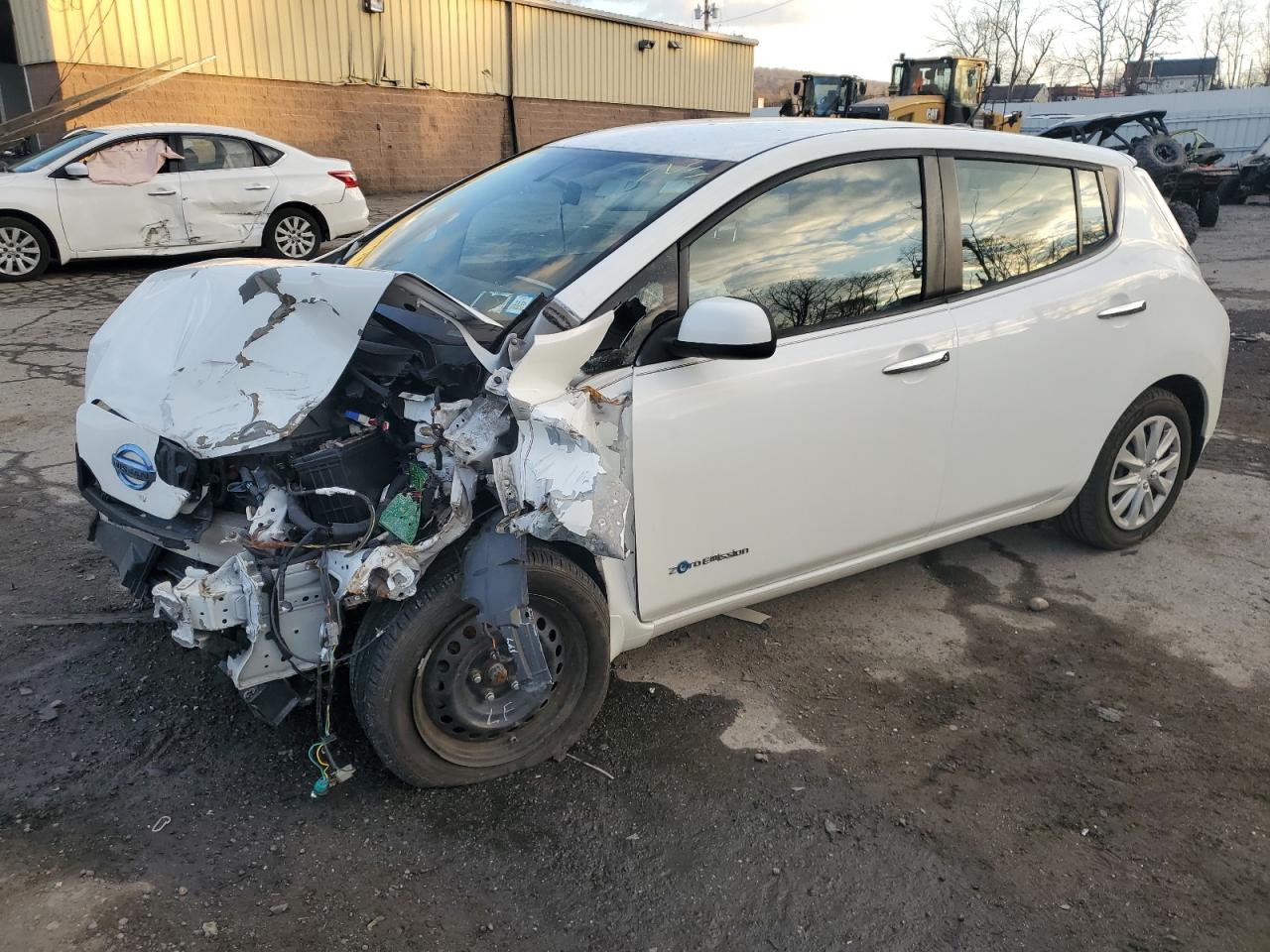 NISSAN LEAF S 2015