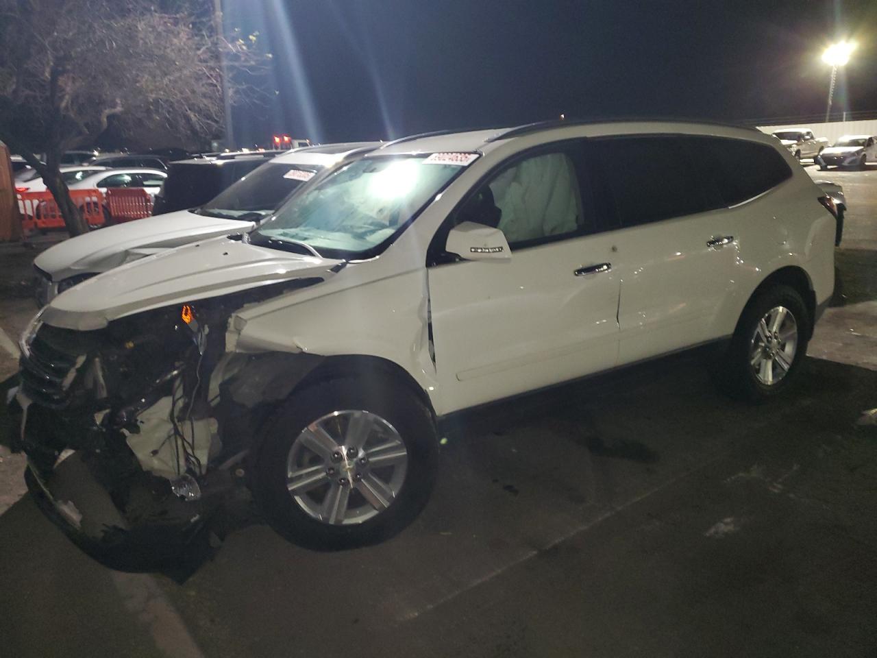 CHEVROLET TRAVERSE L 2014