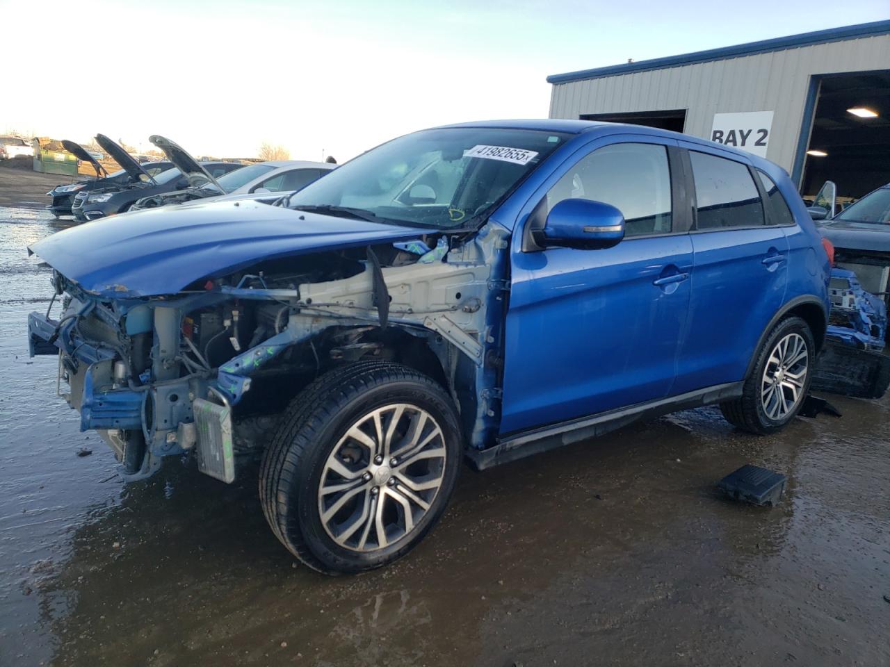 MITSUBISHI OUTLANDER 2018