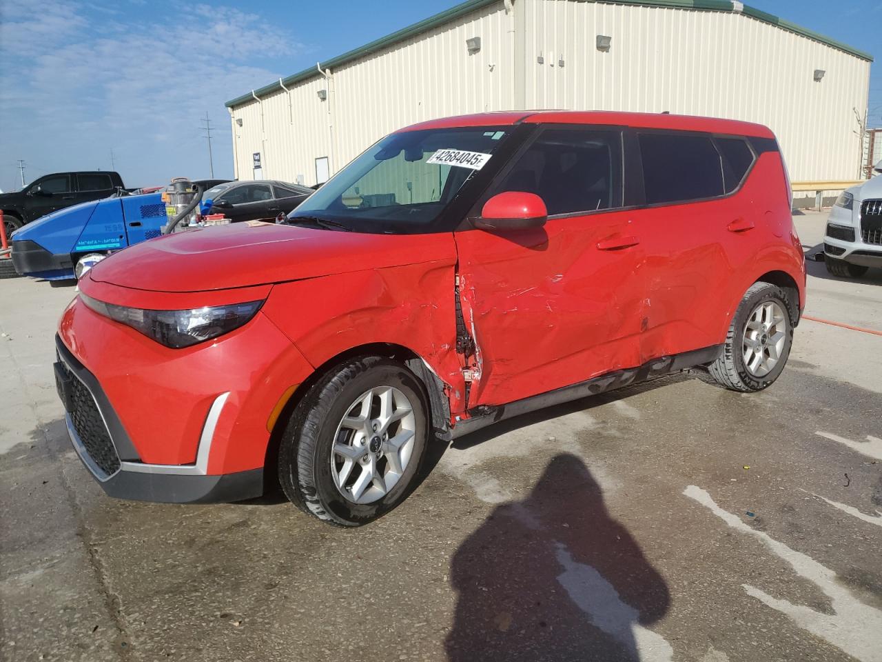 KIA SOUL LX 2023
