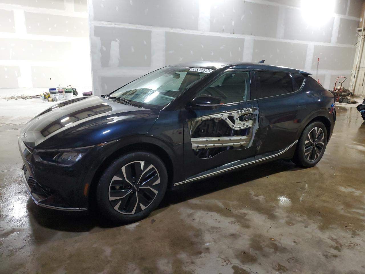 KIA EV6 LIGHT 2023