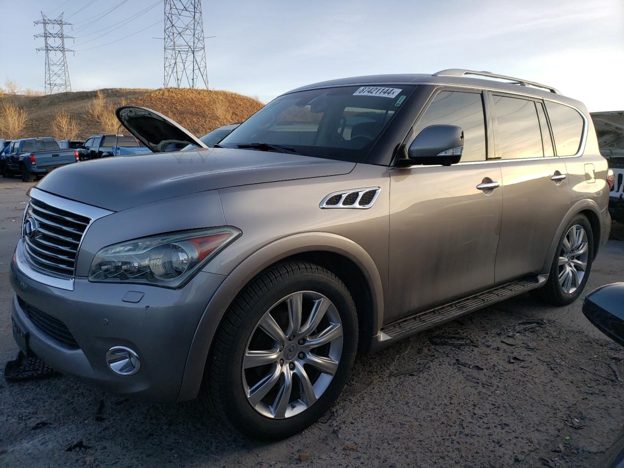 INFINITI QX56 2011