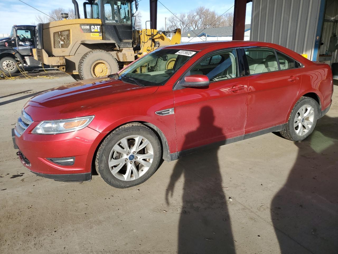 FORD TAURUS SEL 2010