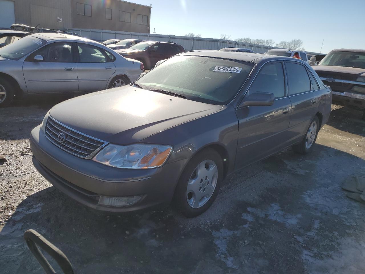TOYOTA AVALON XL 2003
