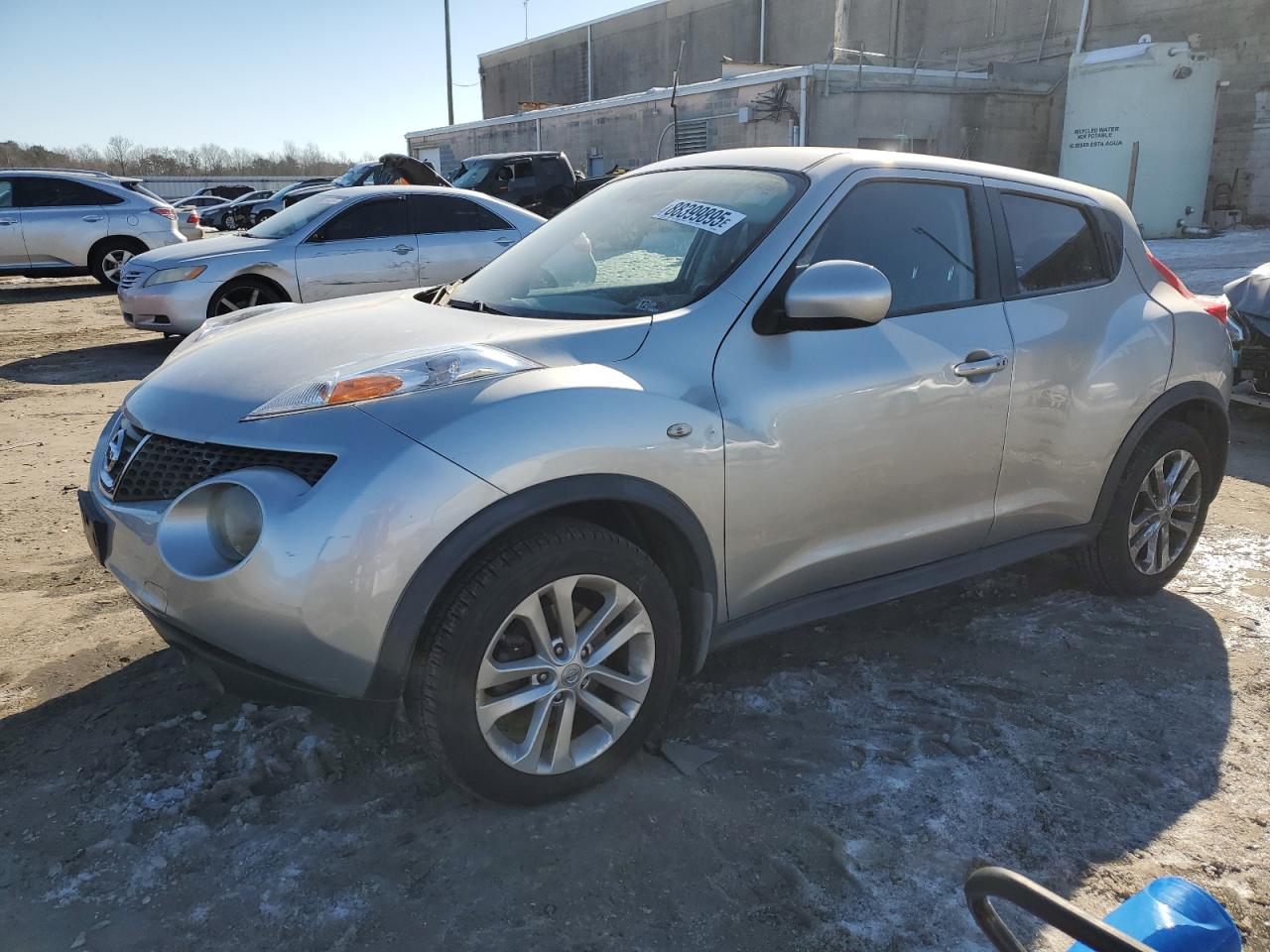 NISSAN JUKE S 2012