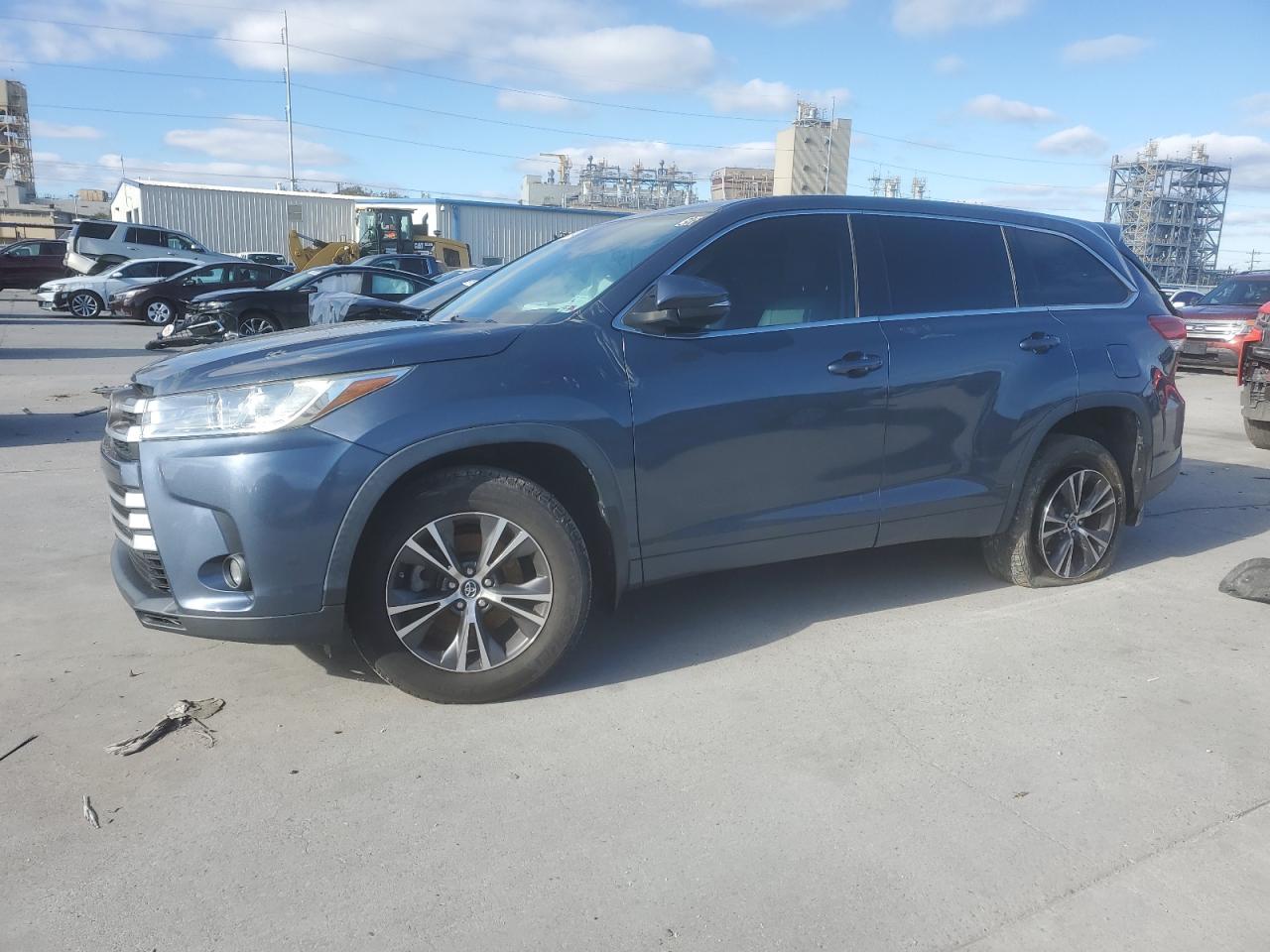 TOYOTA HIGHLANDER 2018