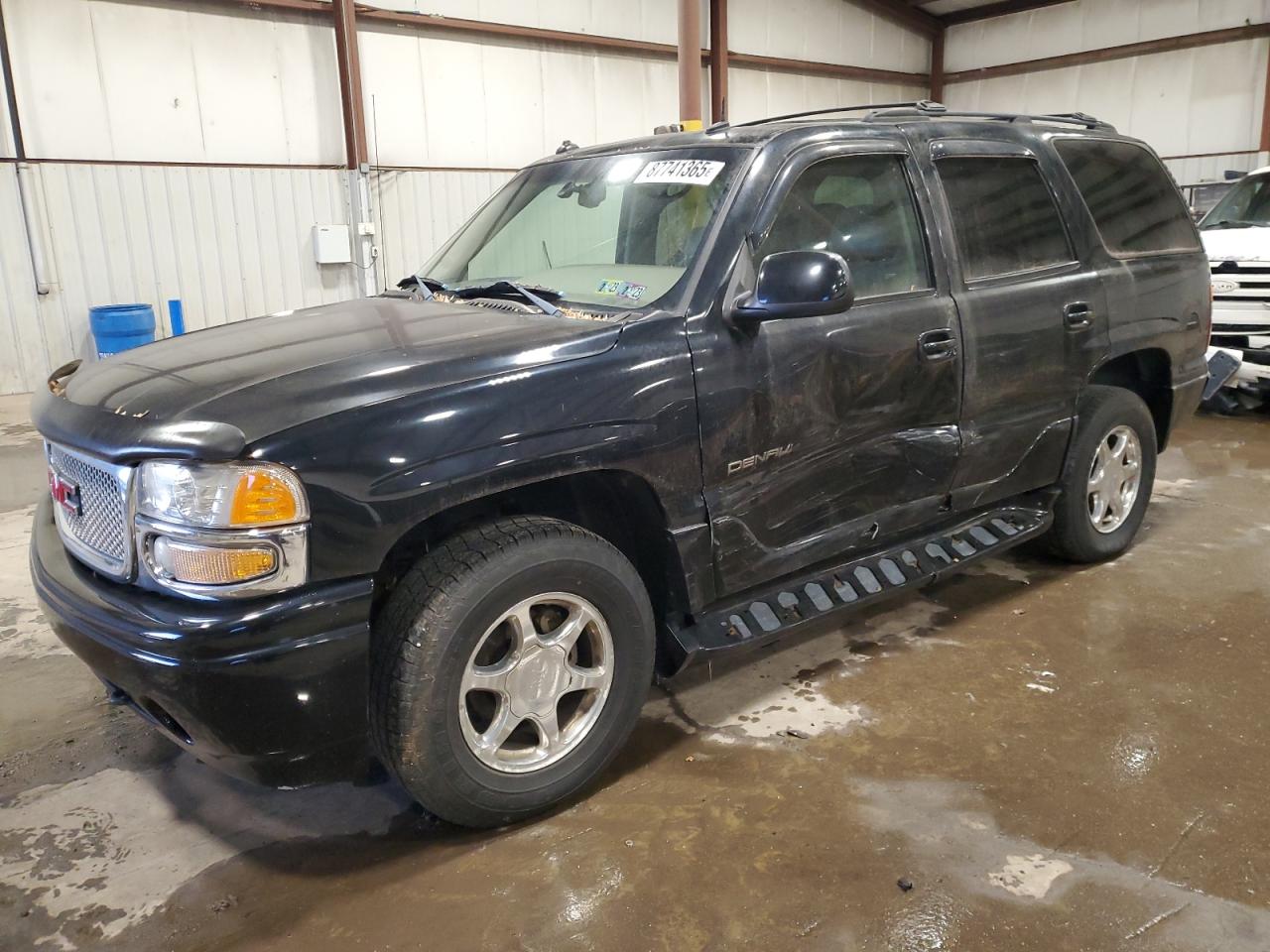 GMC YUKON DENA 2003