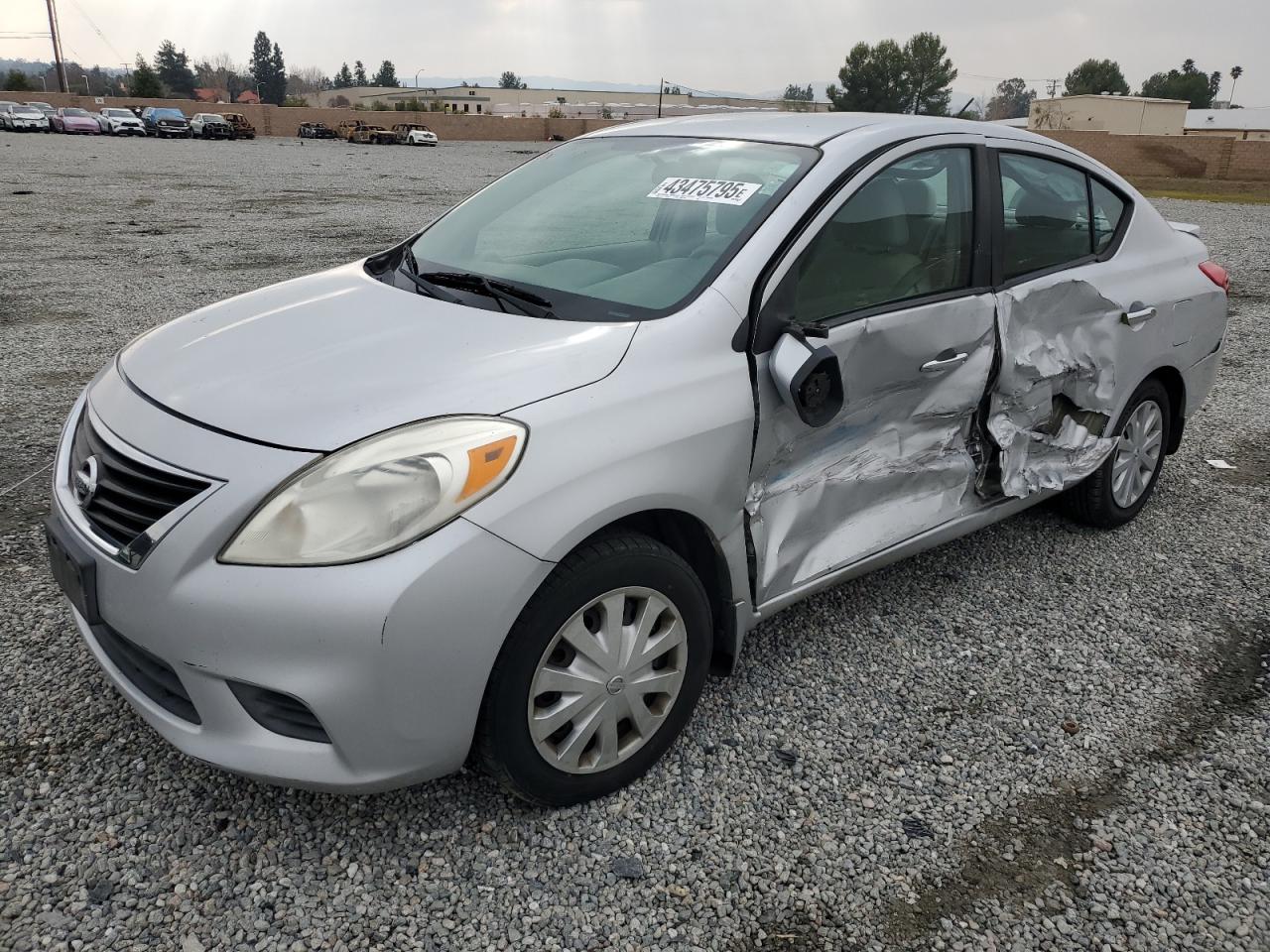 NISSAN VERSA 2013