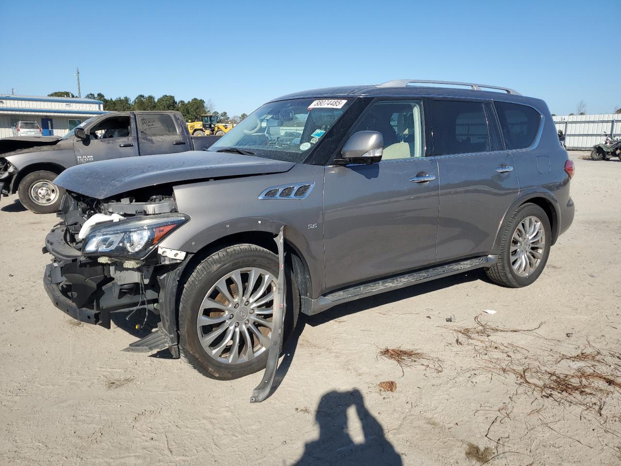 INFINITI QX80 BASE 2017