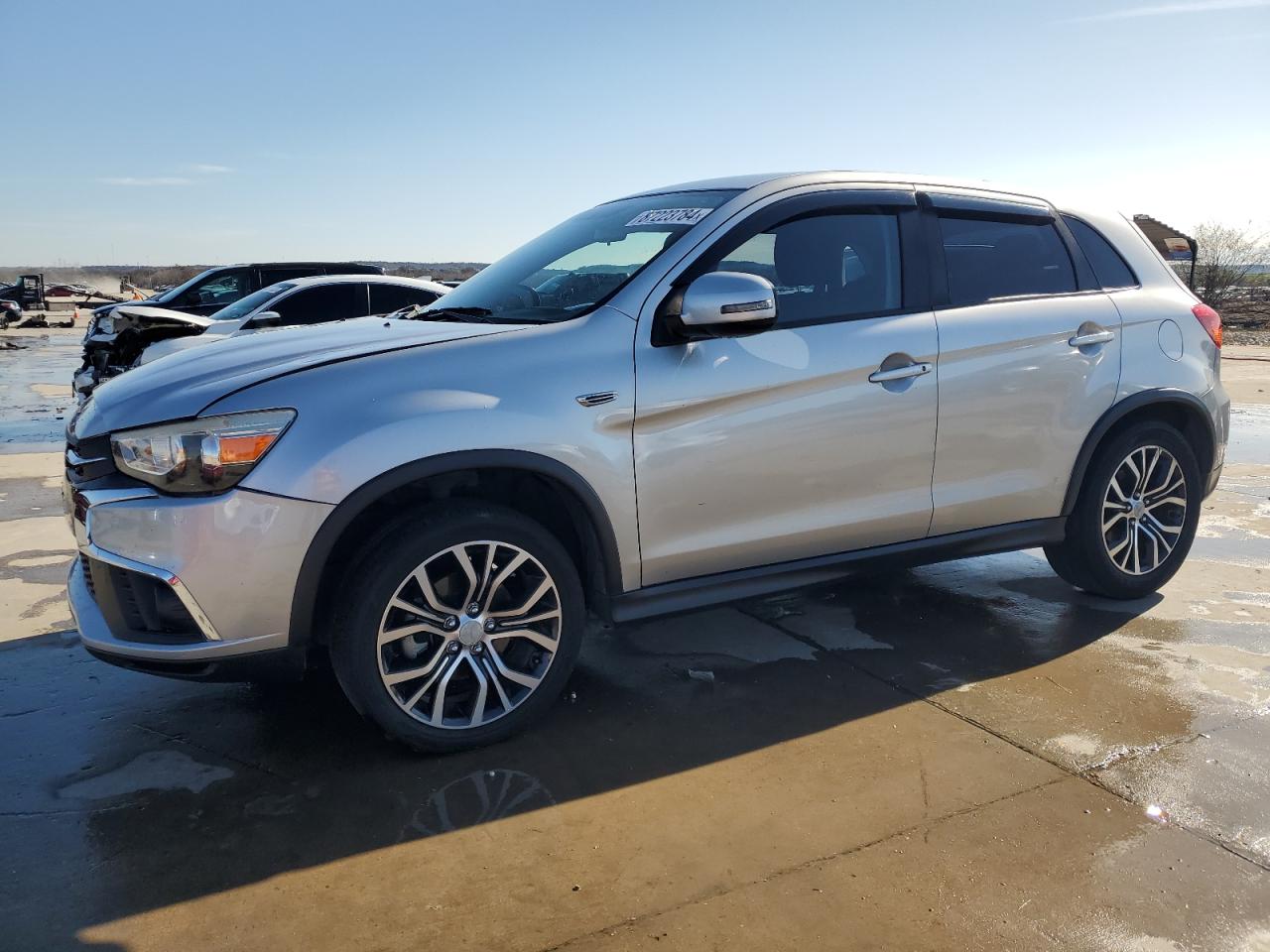 MITSUBISHI OUTLANDER 2019