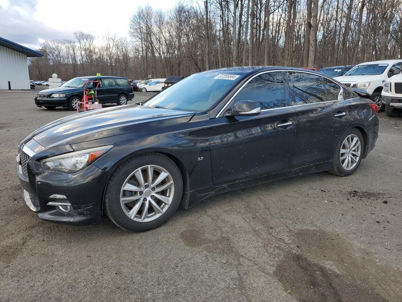 INFINITI Q50 2015