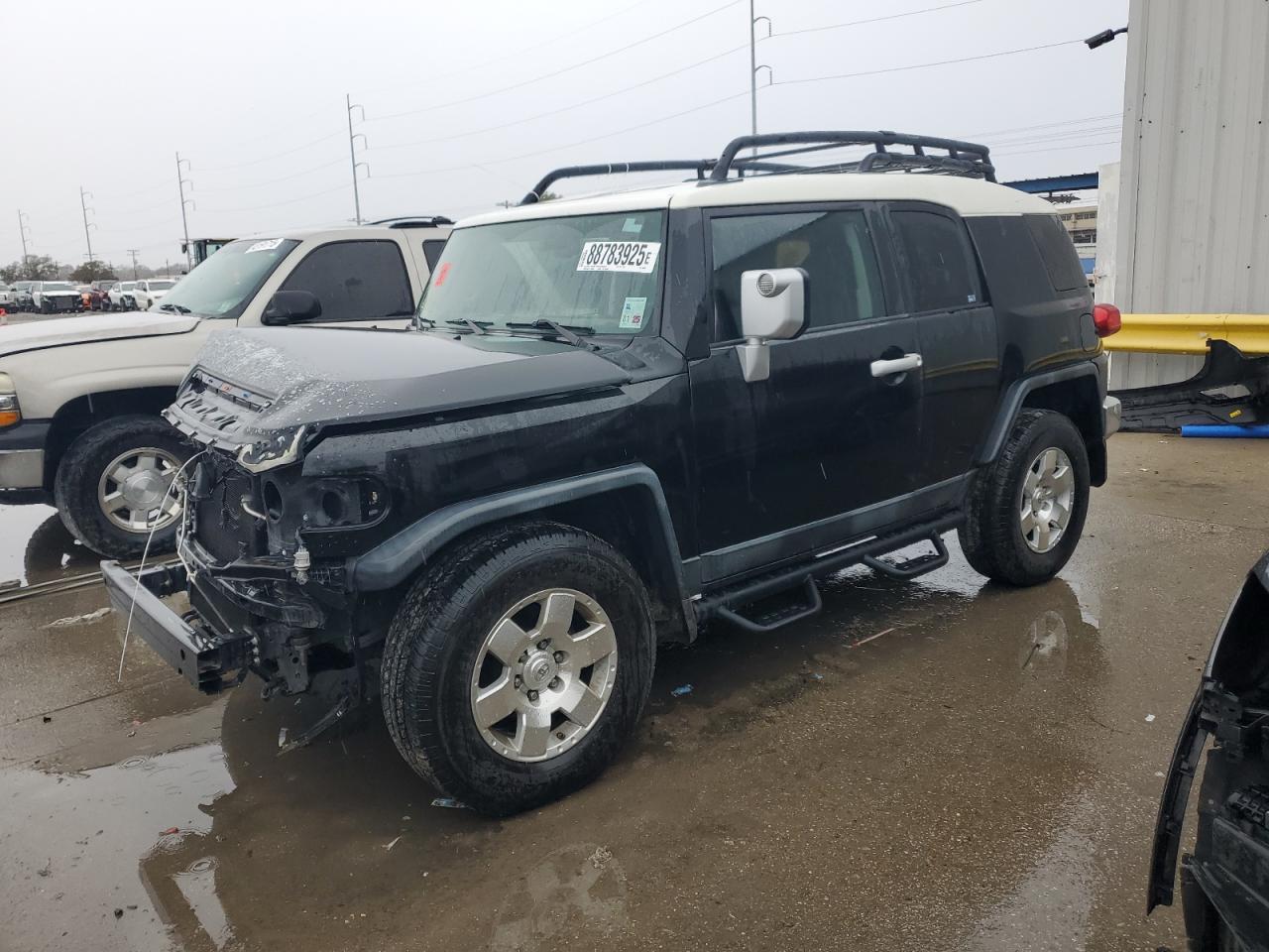 TOYOTA FJ CRUISER 2010
