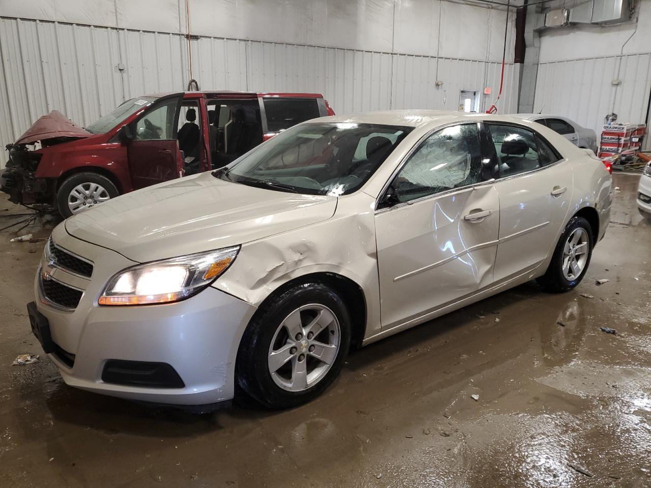 CHEVROLET MALIBU LS 2013