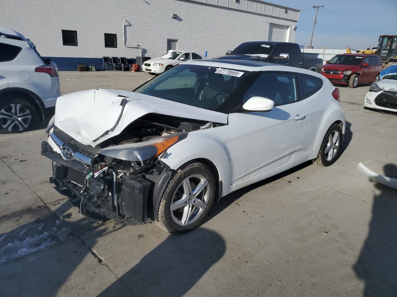 HYUNDAI VELOSTER 2015