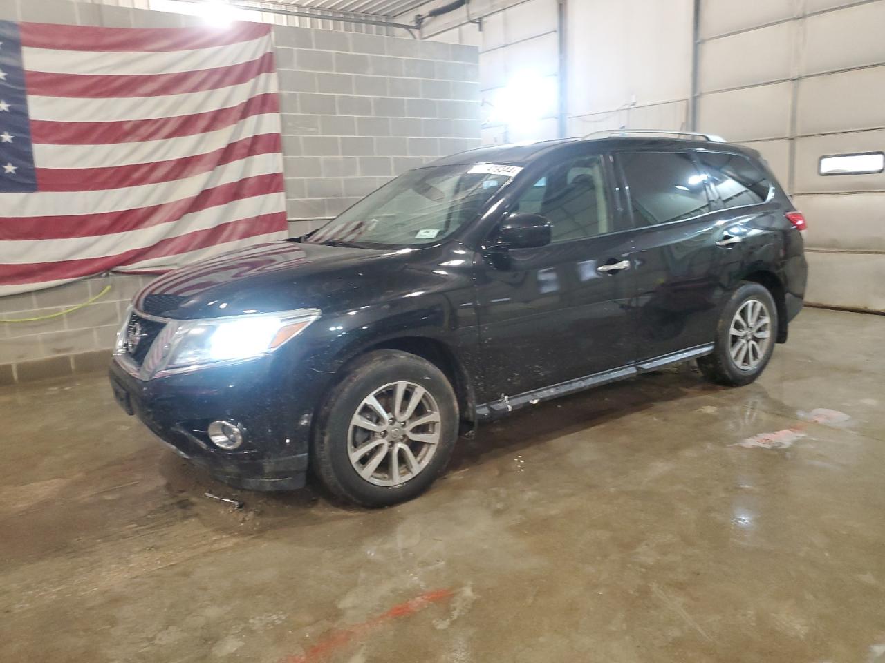 NISSAN PATHFINDER 2016
