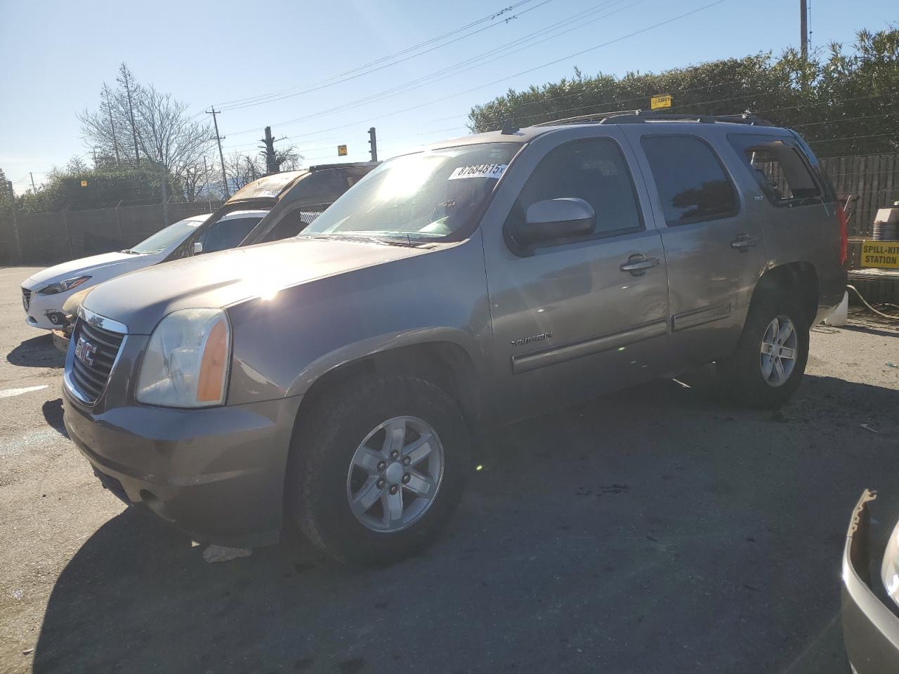 GMC YUKON SLT 2012