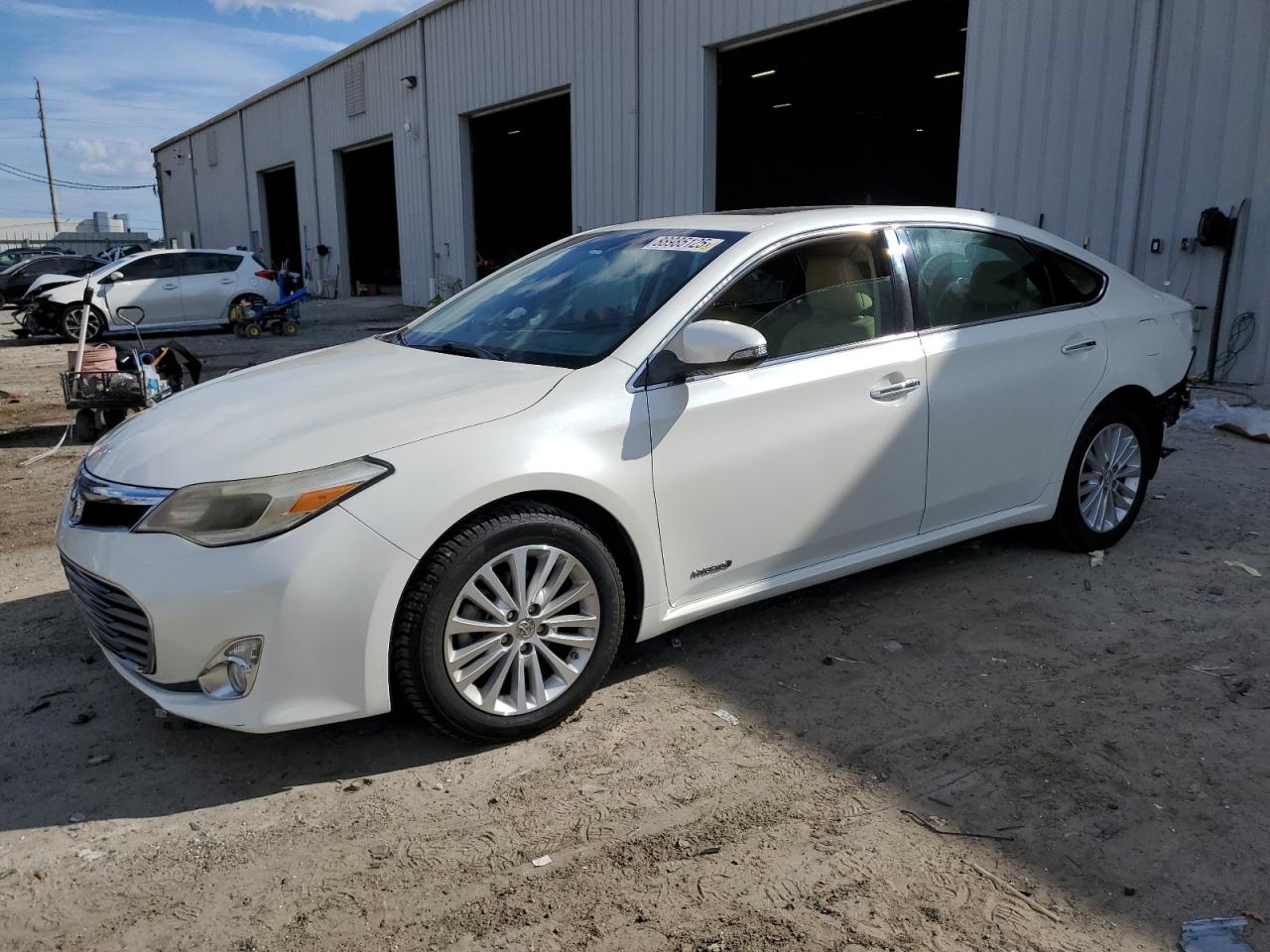 TOYOTA AVALON HYB 2014