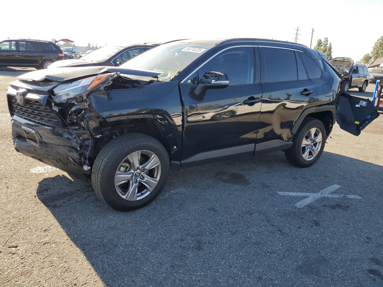 TOYOTA RAV4 XLE 2023