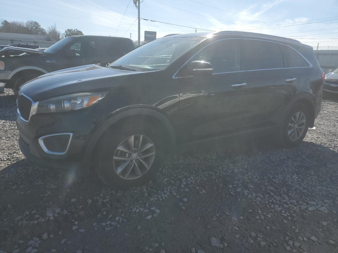 KIA SORENTO LX 2017