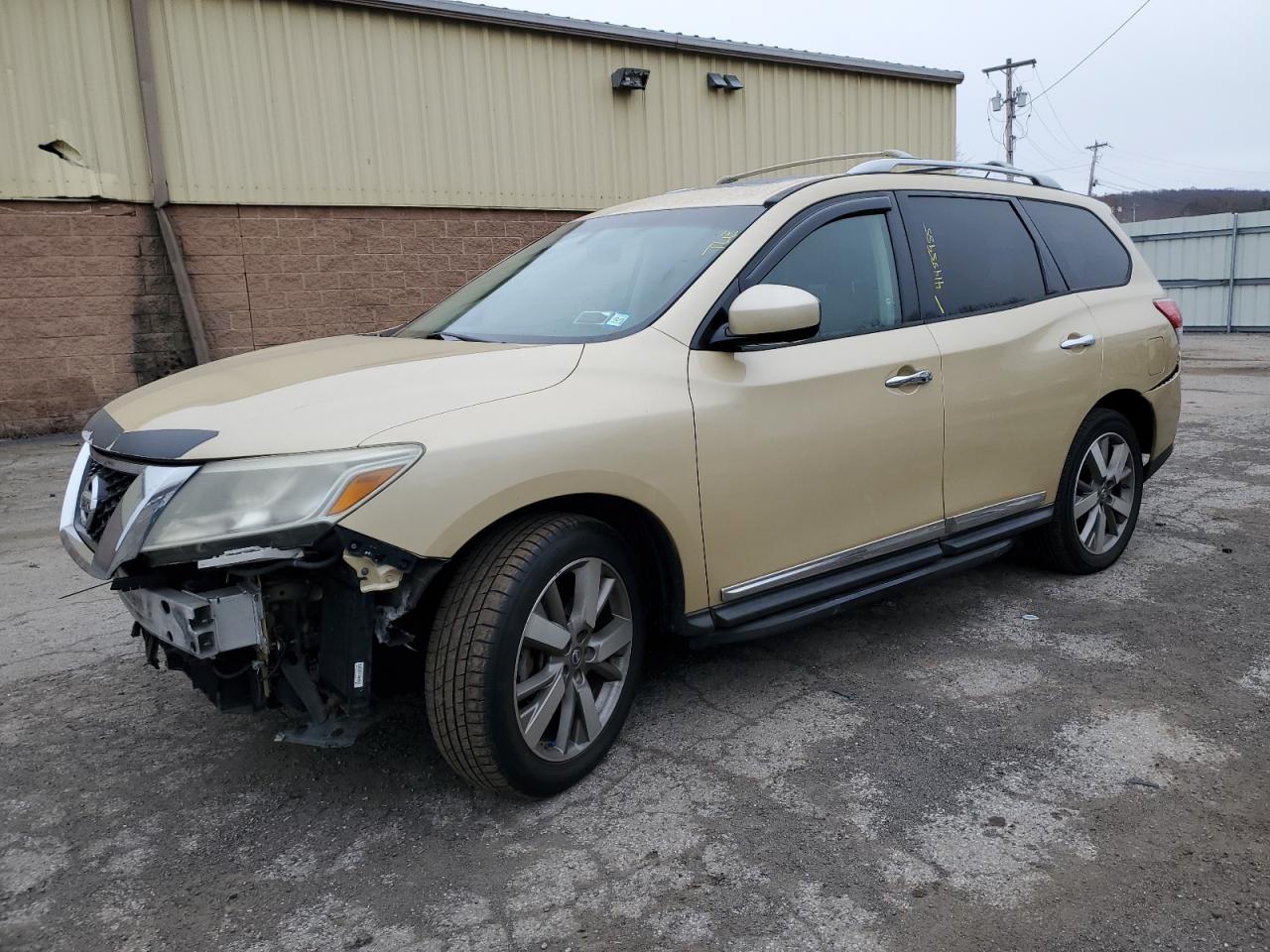 NISSAN PATHFINDER 2013