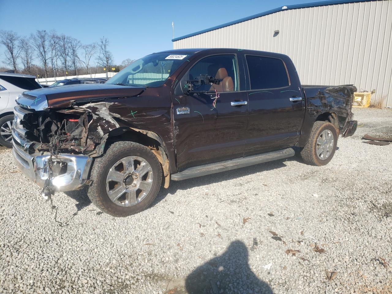 TOYOTA TUNDRA CRE 2014