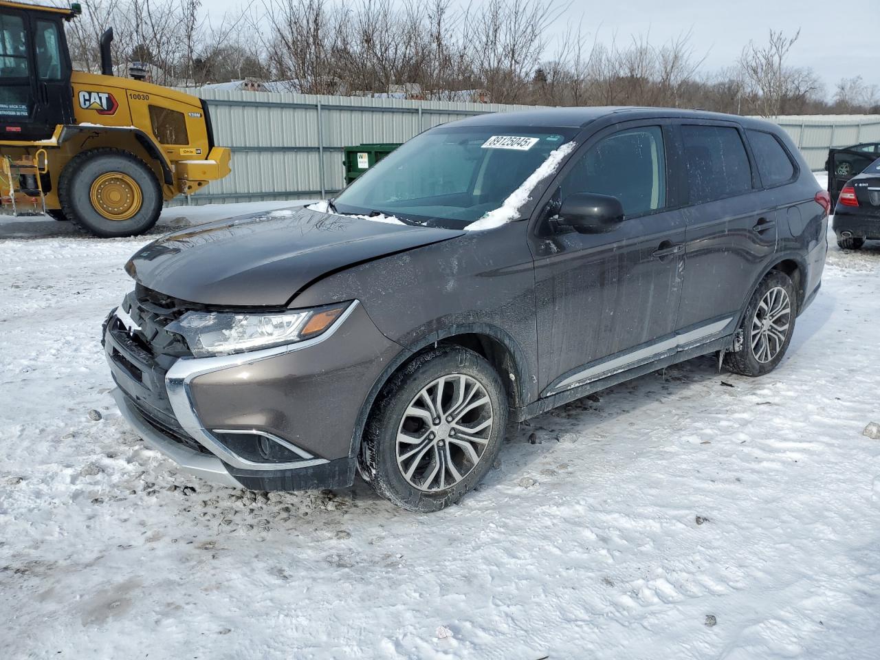 MITSUBISHI OUTLANDER 2017