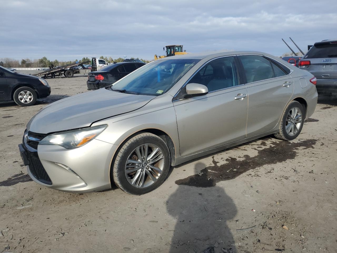 TOYOTA CAMRY LE 2015