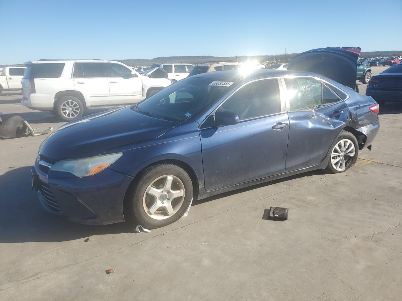 TOYOTA CAMRY LE 2015