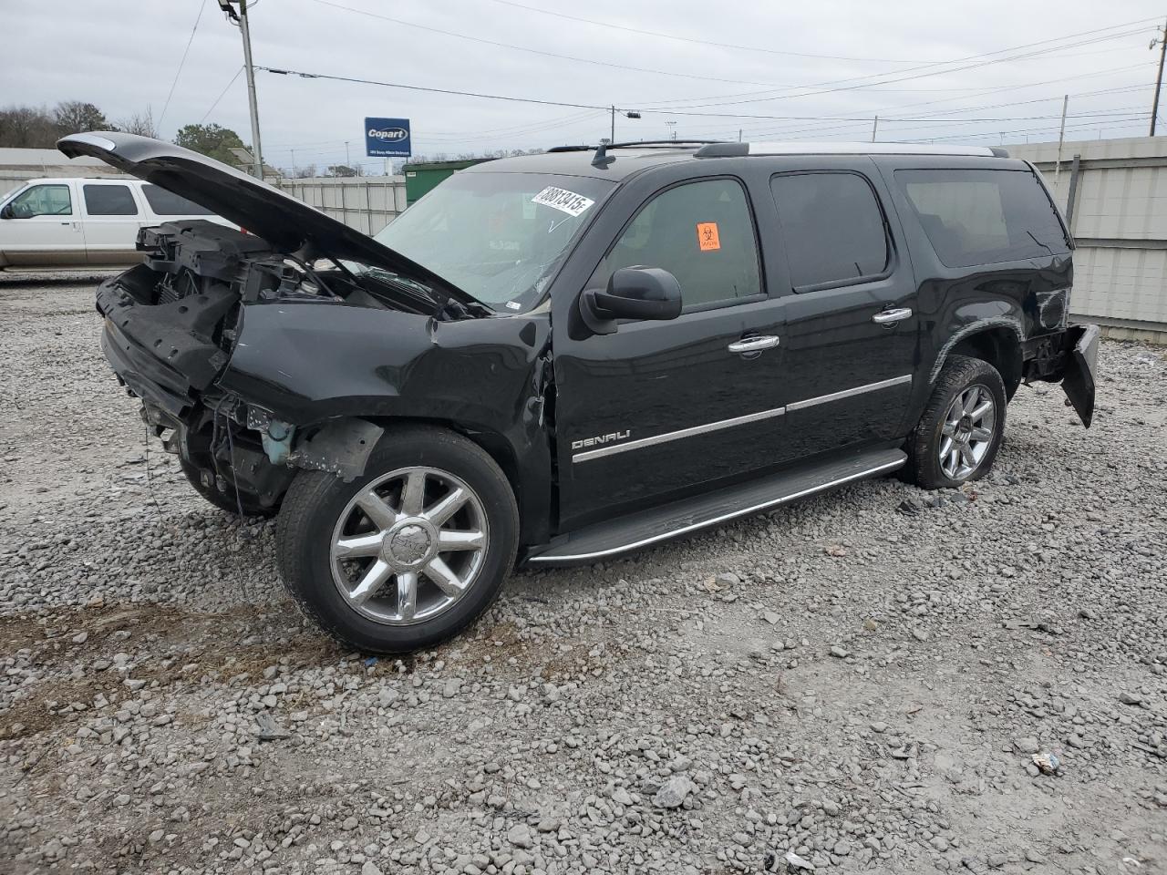 GMC YUKON XL D 2011