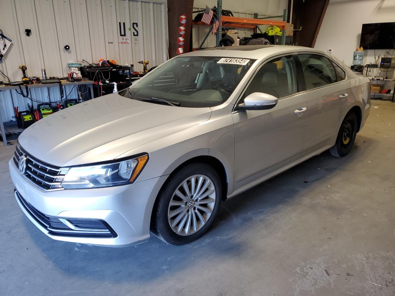 VOLKSWAGEN PASSAT SE 2016